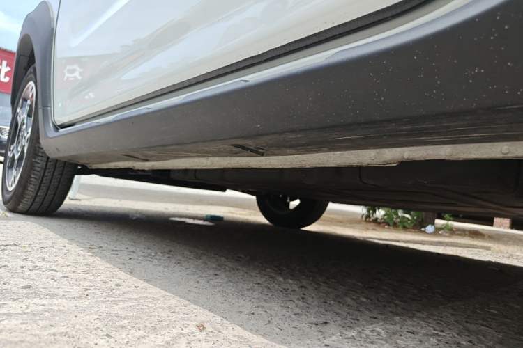 Used Geely Galaxy Panda 2025 210km Panda Rider Left Side Sill
