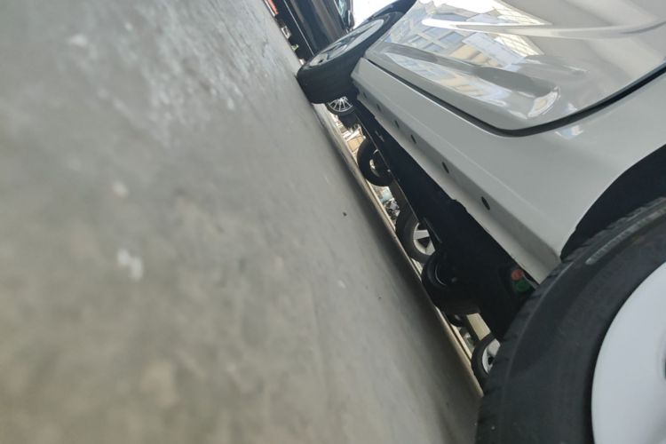 Used Geely Galaxy Panda 2025 210 km – Yuanqi Bear Left Side Sill