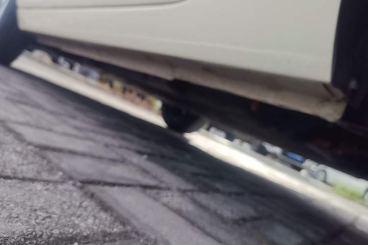 Used Geely Galaxy Panda 2025 210 km – Yuanqi Bear Left Side Sill