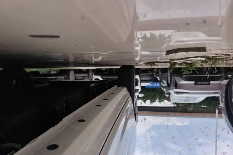 Used Geely Galaxy Panda 2025 210 km – Yuanqi Bear Left Side Sill