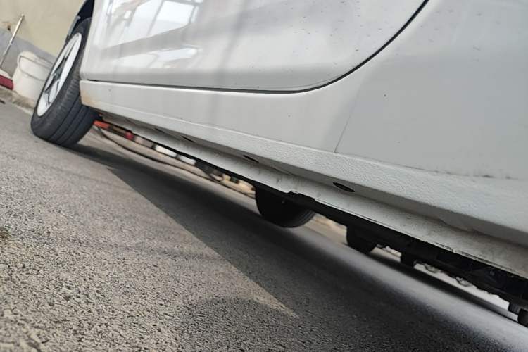Used Geely Galaxy Panda 2025 210 km – Yuanqi Bear Left Side Sill