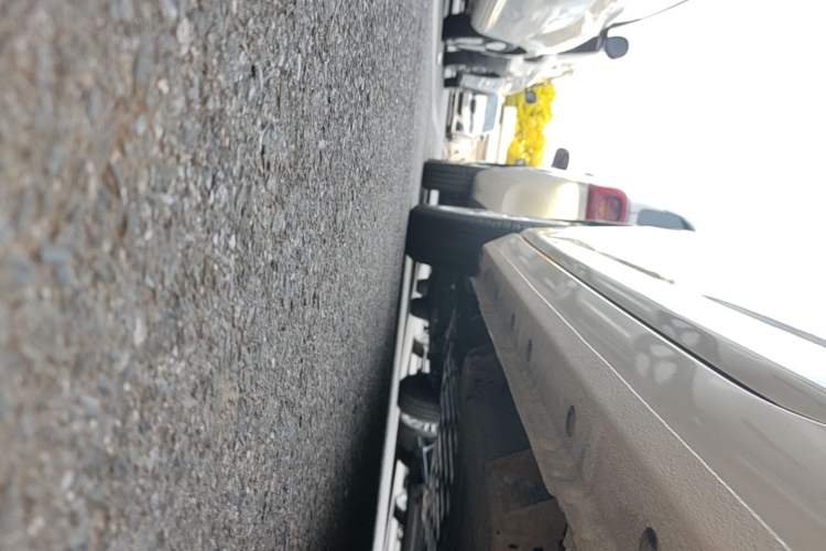 Used Geely Galaxy Panda 2025 210 km – Yuanqi Bear Left Side Sill