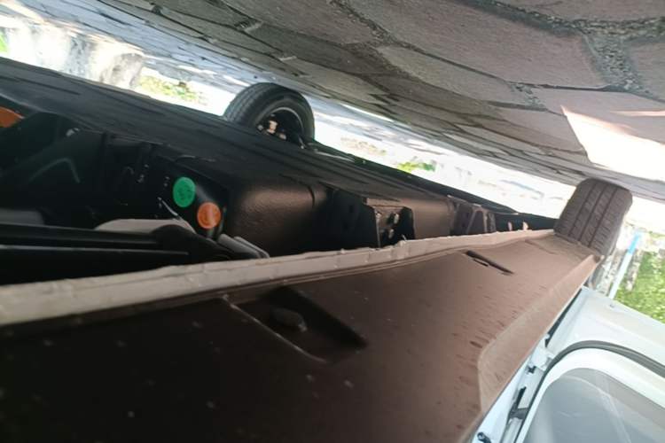 Used Geely Galaxy Panda 2025 210km Panda Kart Left Side Sill