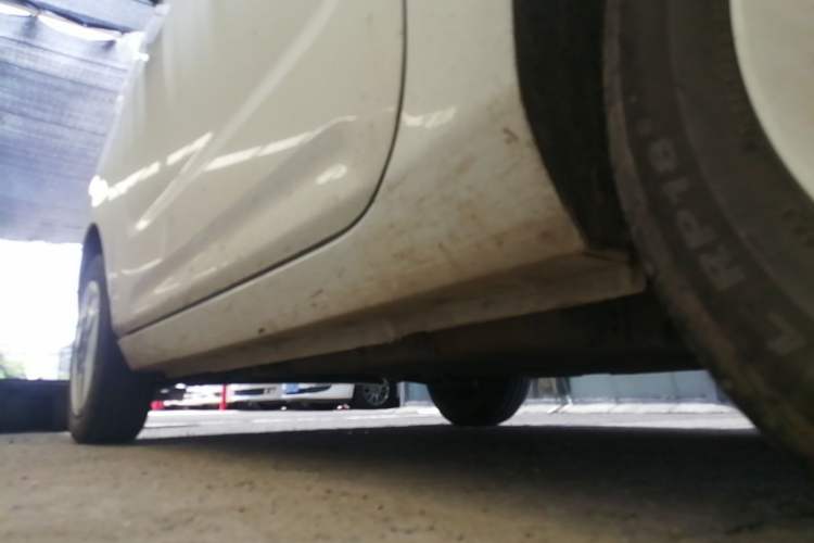 Used Geely Galaxy Panda 2025 210 km – Yuanqi Bear Left Side Sill