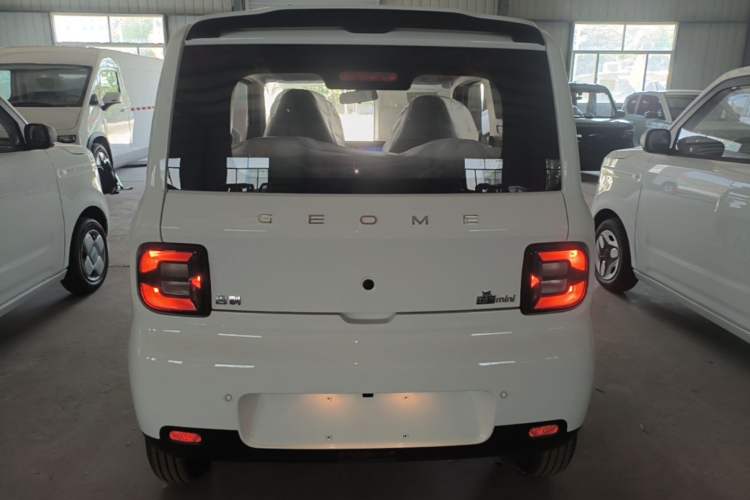 Used Geely Galaxy Panda 2025 210 km – Yuanqi Bear Rear