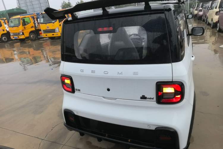 Used Geely Galaxy Panda 2025 210km Panda Kart Rear