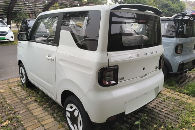 Used Geely Galaxy Panda 2025 210 km – Yuanqi Bear Rear Left 45 Deg