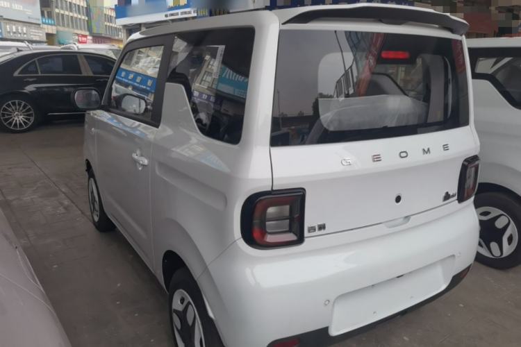 Used Geely Galaxy Panda 2025 210 km – Yuanqi Bear Rear Left 45 Deg