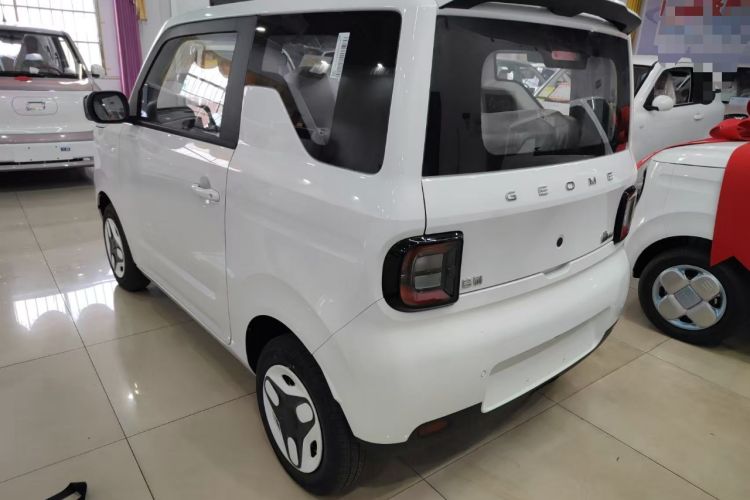 Used Geely Galaxy Panda 2025 210 km – Yuanqi Bear Rear Left 45 Deg