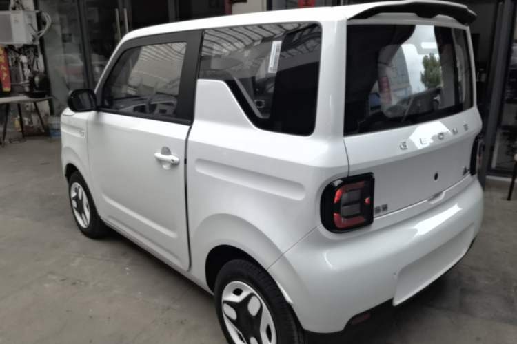 Used Geely Galaxy Panda 2025 210 km – Yuanqi Bear Rear Left 45 Deg