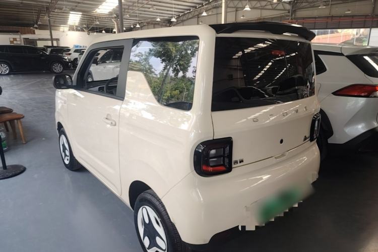 Used Geely Galaxy Panda 2025 210 km – Yuanqi Bear Rear Left 45 Deg