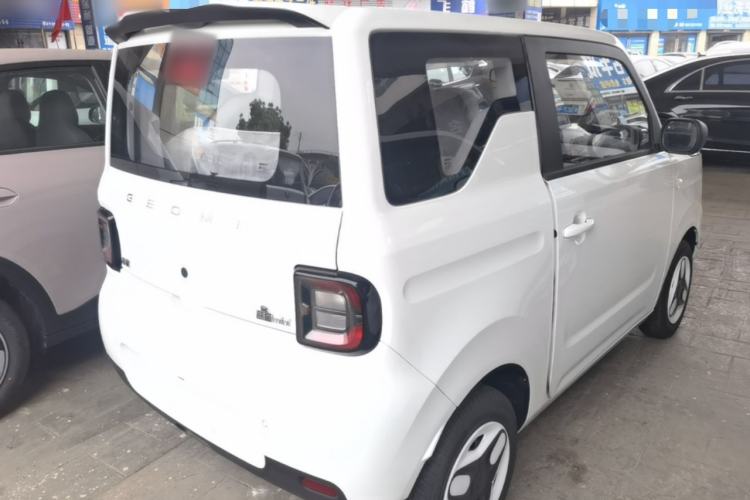 Used Geely Galaxy Panda 2025 210 km – Yuanqi Bear Rear Right 45 Deg