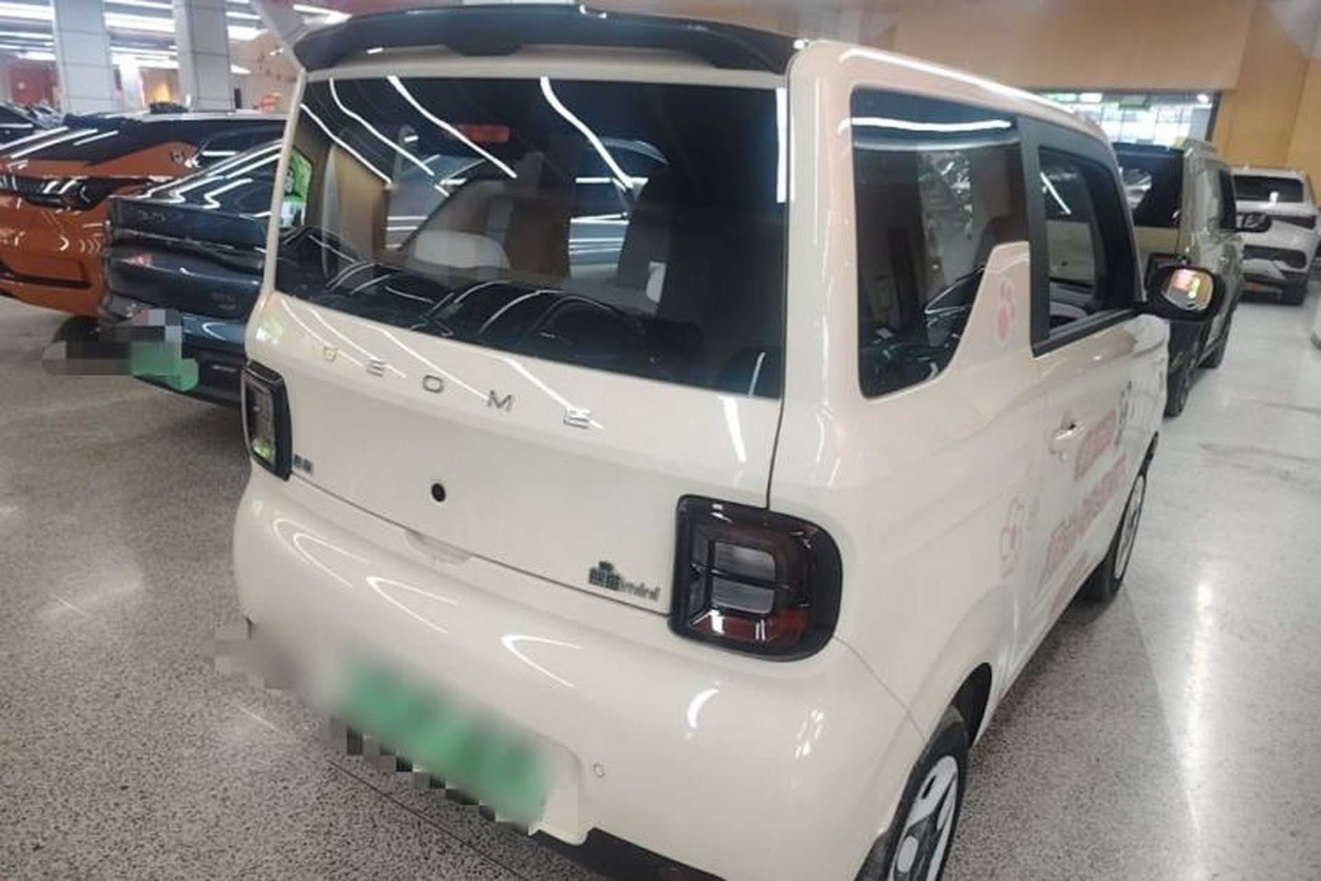 Used Geely Galaxy Panda 2025 210 km – Yuanqi Bear Rear Right 45 Deg
