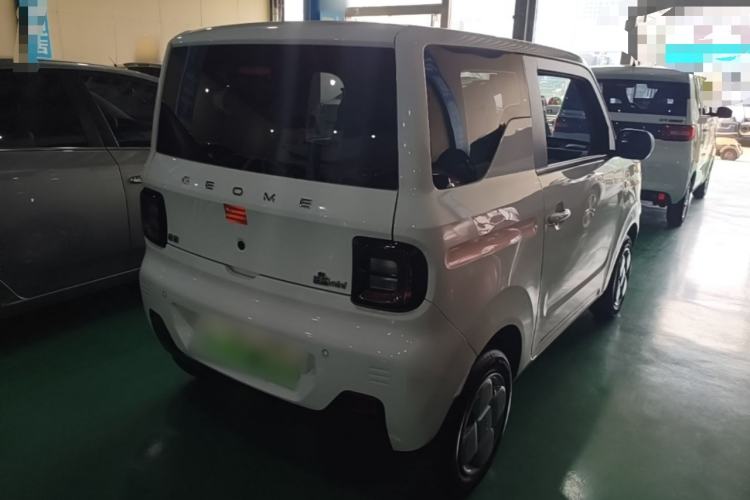 Used Geely Galaxy Panda 2025 210 km – Yuanqi Bear Rear Right 45 Deg