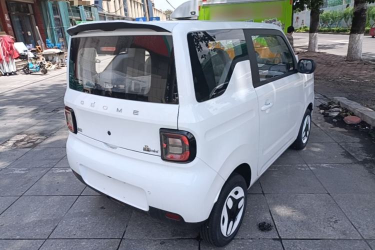 Used Geely Galaxy Panda 2025 210 km – Yuanqi Bear Rear Right 45 Deg