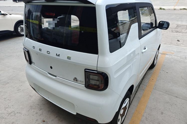 Used Geely Galaxy Panda 2025 210 km – Yuanqi Bear Rear Right 45 Deg