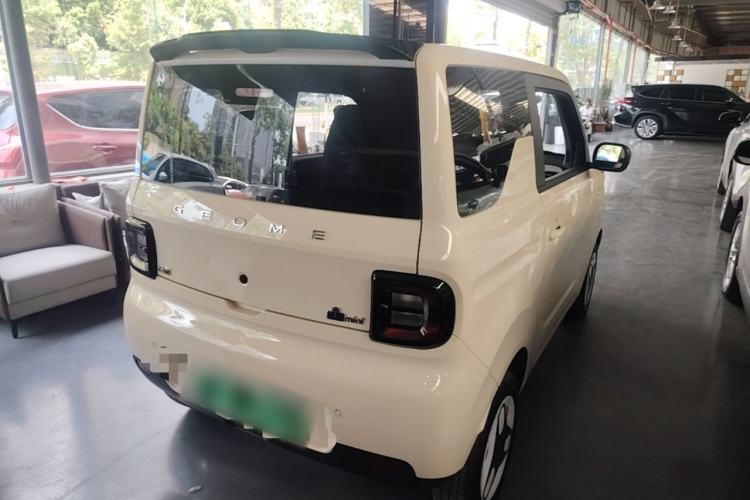 Used Geely Galaxy Panda 2025 210 km – Yuanqi Bear Rear Right 45 Deg
