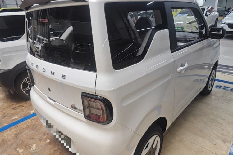 Used Geely Galaxy Panda 2025 210 km – Yuanqi Bear Rear Right 45 Deg