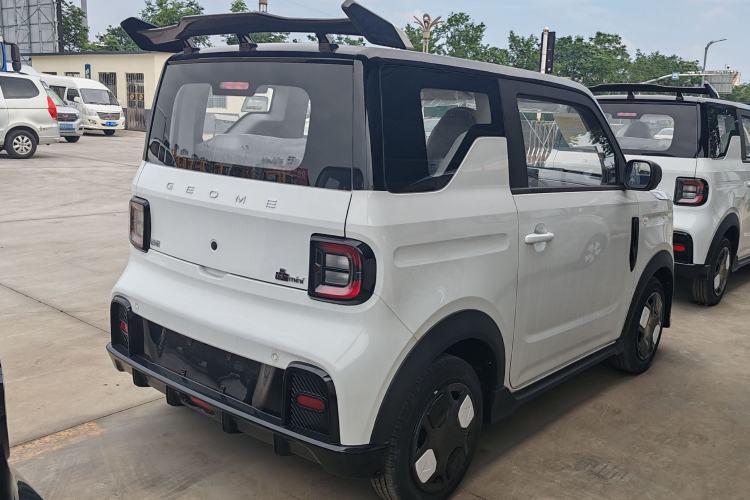 Used Geely Galaxy Panda 2025 210km Panda Kart Rear Right 45 Deg