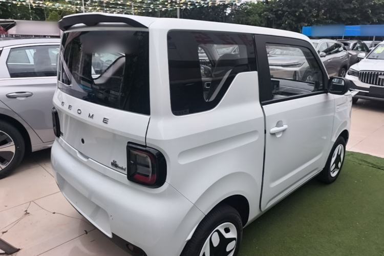 Used Geely Galaxy Panda 2025 210 km – Yuanqi Bear Rear Right 45 Deg