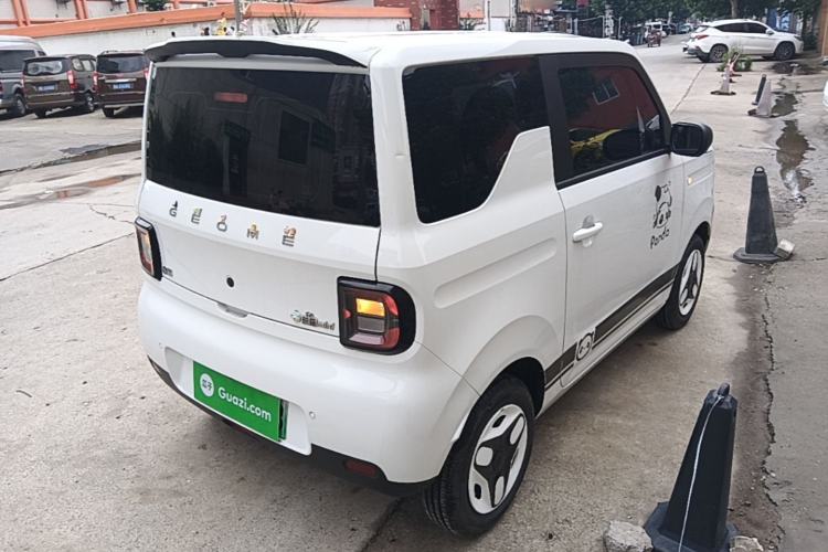 Used Geely Galaxy Panda 2025 210 km – Yuanqi Bear Rear Right 45 Deg