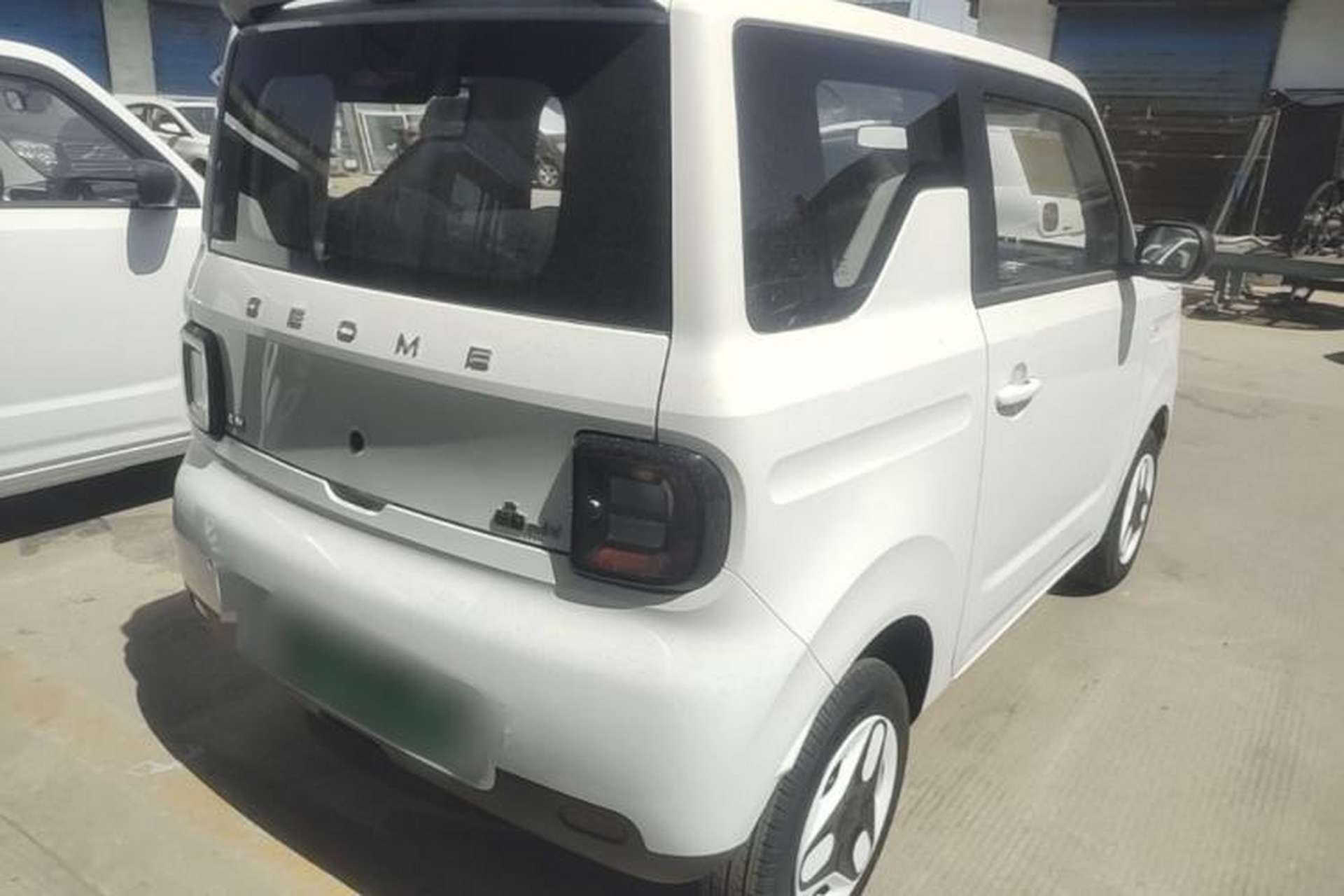 Used Geely Galaxy Panda 2025 210 km – Yuanqi Bear Rear Right 45 Deg