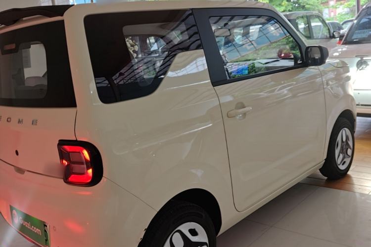 Used Geely Galaxy Panda 2025 210 km – Yuanqi Bear Rear Right 45 Deg
