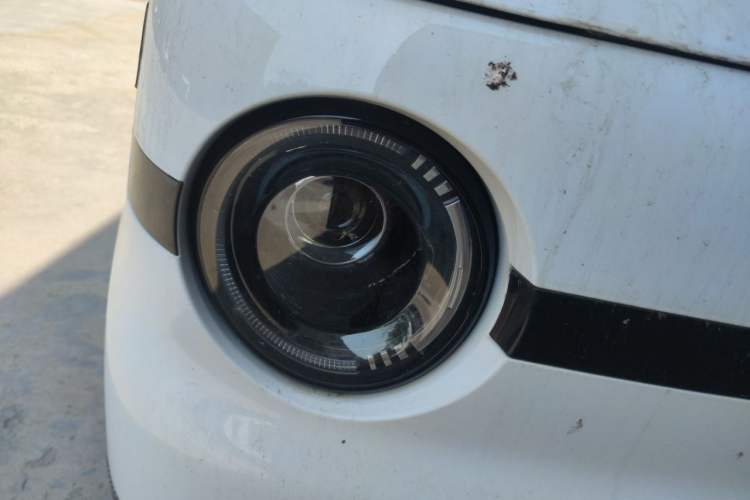 Used Geely Galaxy Panda 2025 210 km – Yuanqi Bear Right Front Headlight