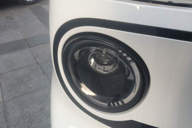 Used Geely Galaxy Panda 2025 210km Panda Kart Right Front Headlight