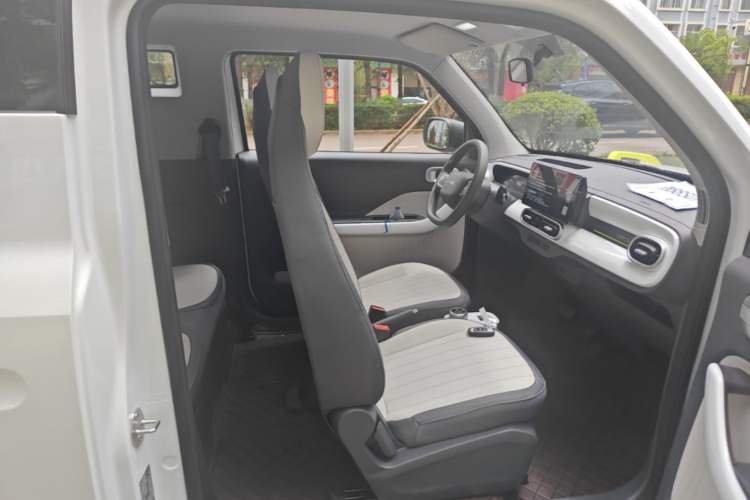 Used Geely Galaxy Panda 2025 210km Panda Rider Right Front Seat