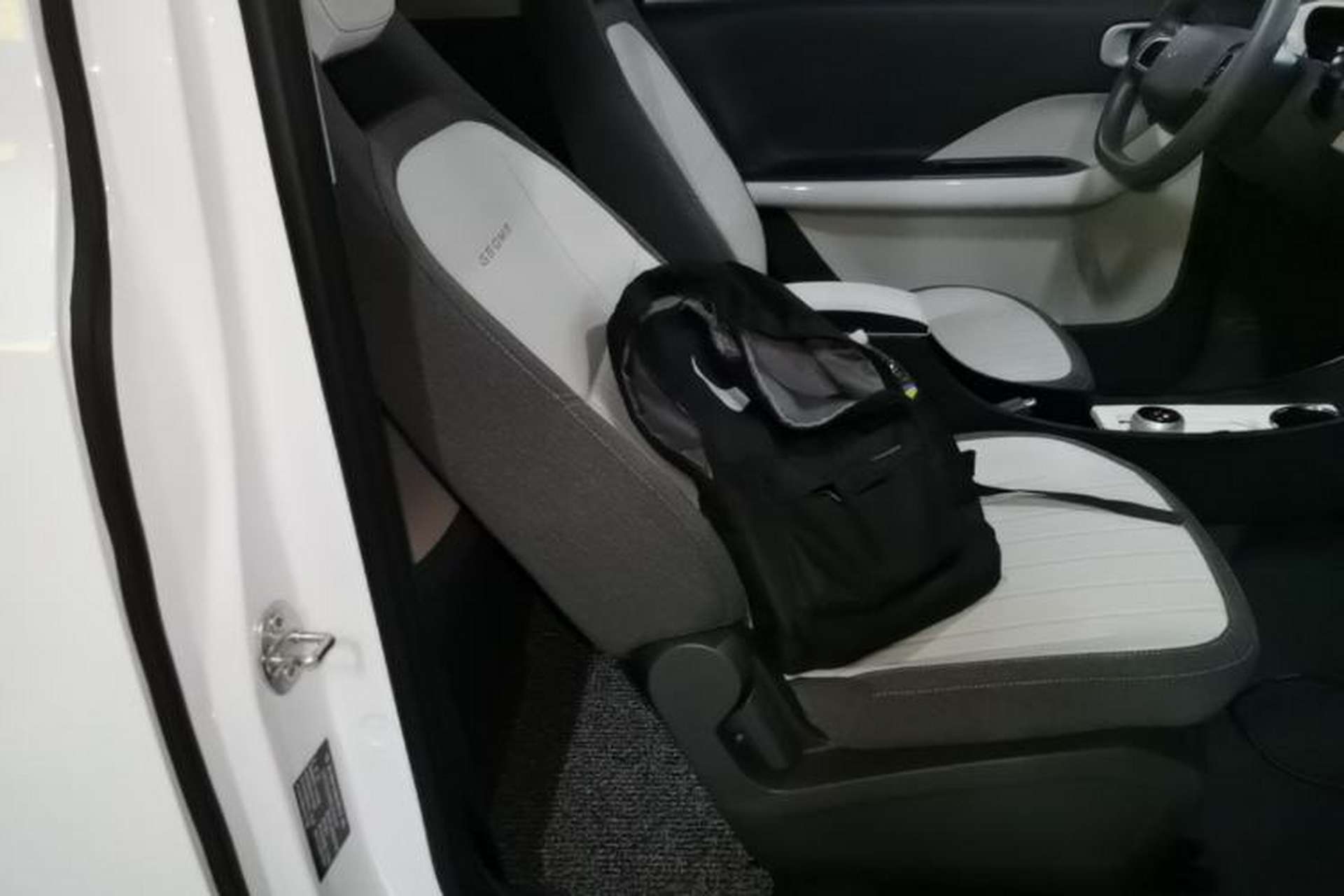 Used Geely Galaxy Panda 2025 210km Panda Kart Right Front Seat