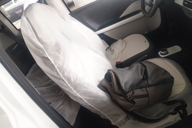 Used Geely Galaxy Panda 2025 210 km – Yuanqi Bear Right Front Seat