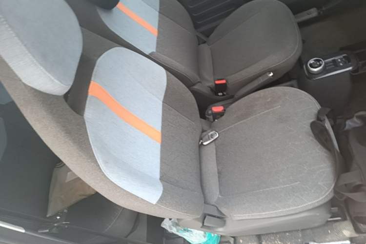Used Geely Galaxy Panda 2025 210 km – Yuanqi Bear Right Front Seat