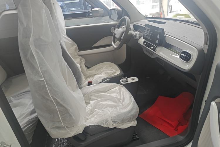 Used Geely Galaxy Panda 2025 210km Panda Rider Right Front Seat