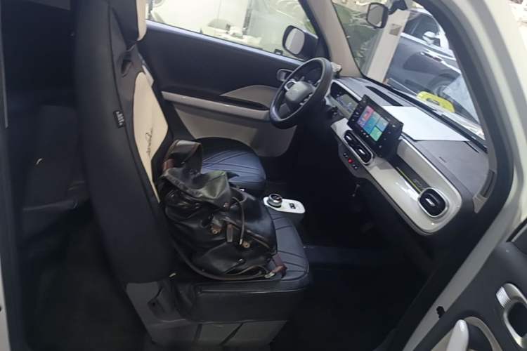 Used Geely Galaxy Panda 2025 210km Panda Rider Right Front Seat