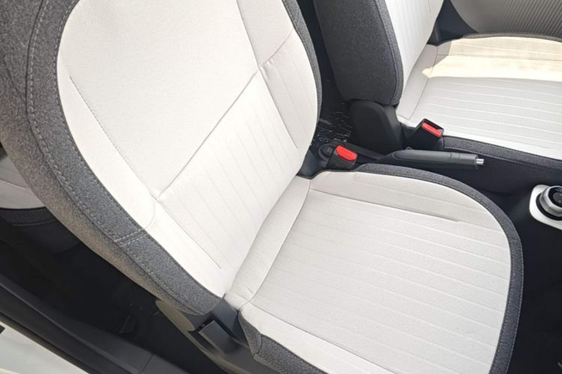 Used Geely Galaxy Panda 2025 210 km – Yuanqi Bear Right Front Seat