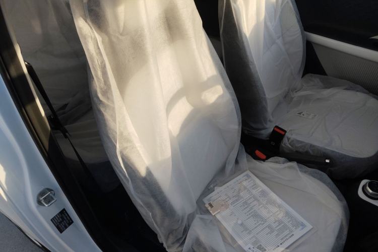 Used Geely Galaxy Panda 2025 210 km – Yuanqi Bear Right Front Seat