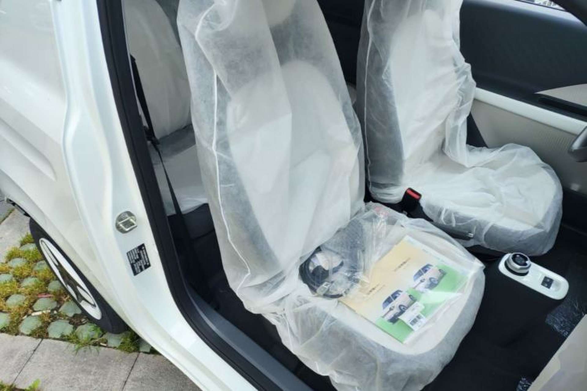 Used Geely Galaxy Panda 2025 210 km – Yuanqi Bear Right Front Seat