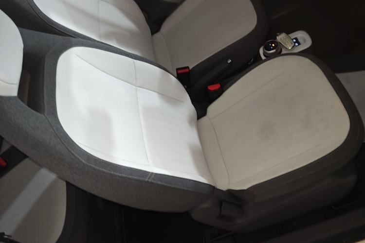 Used Geely Galaxy Panda 2025 210 km – Yuanqi Bear Right Front Seat