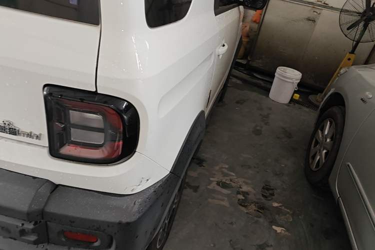 Used Geely Galaxy Panda 2025 210km Panda Rider Right Rear Taillight