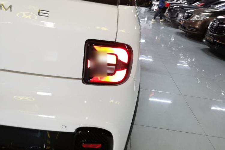 Used Geely Galaxy Panda 2025 210km Panda Kart Right Rear Taillight
