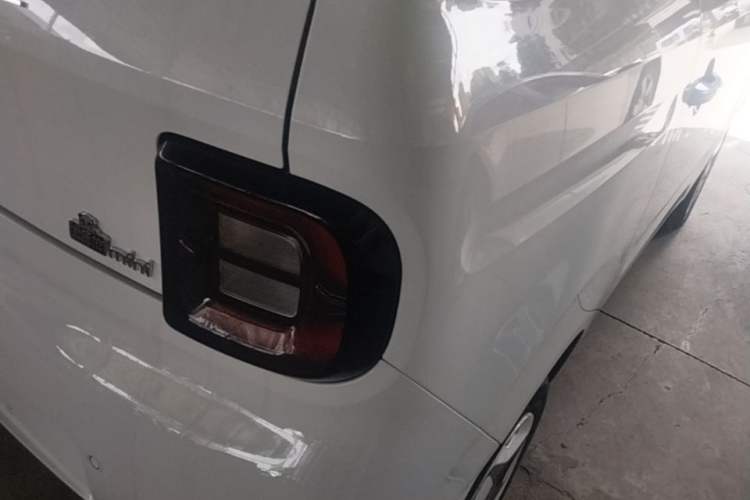 Used Geely Galaxy Panda 2025 210 km – Yuanqi Bear Right Rear Taillight