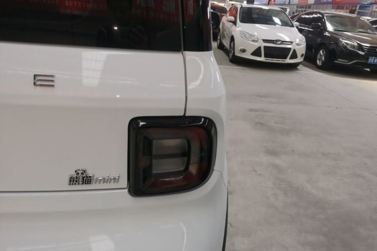 Used Geely Galaxy Panda 2025 210km Panda Kart Right Rear Taillight