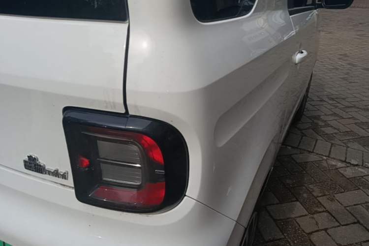 Used Geely Galaxy Panda 2025 210 km – Yuanqi Bear Right Rear Taillight