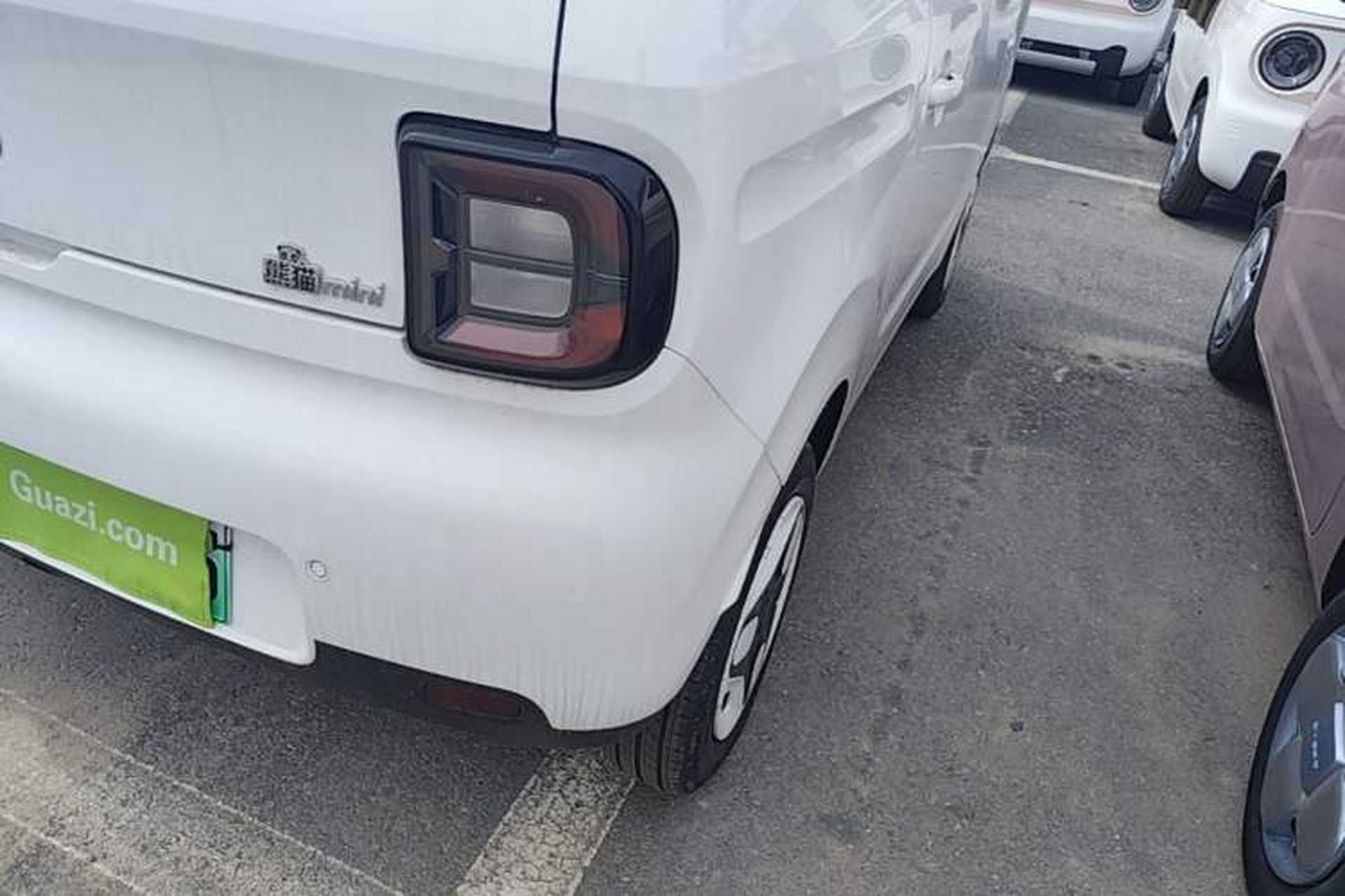 Used Geely Galaxy Panda 2025 210 km – Yuanqi Bear Right Rear Taillight