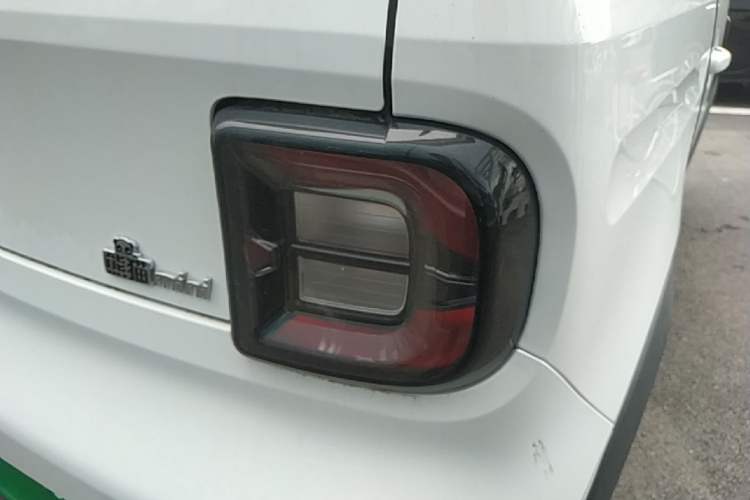 Used Geely Galaxy Panda 2025 210km Panda Kart Right Rear Taillight