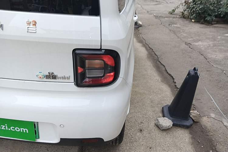 Used Geely Galaxy Panda 2025 210 km – Yuanqi Bear Right Rear Taillight