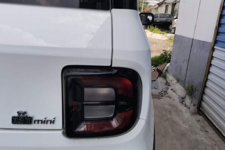 Used Geely Galaxy Panda 2025 210km Panda Kart Right Rear Taillight