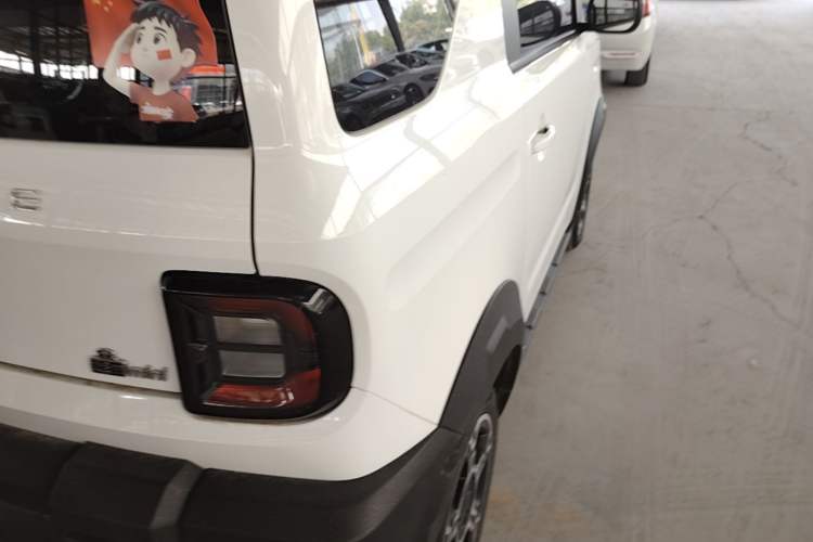 Used Geely Galaxy Panda 2025 210km Panda Rider Right Rear Taillight