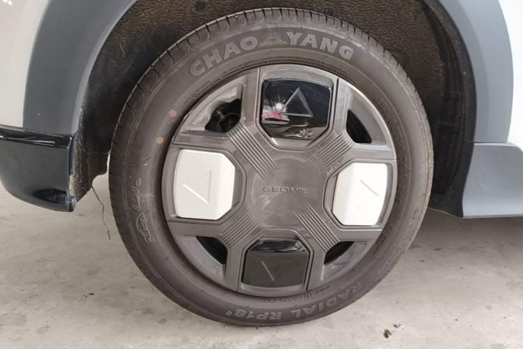Used Geely Galaxy Panda 2025 210km Panda Kart Right Rear Wheel Hub
